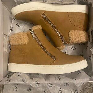 Dolce Vita Ankle Boots